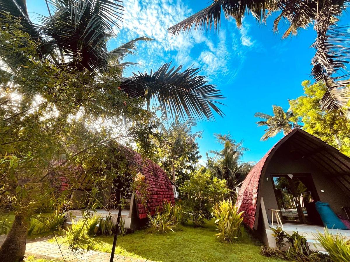 Apit Lawang Villas & Resto Batununggul Kültér fotó