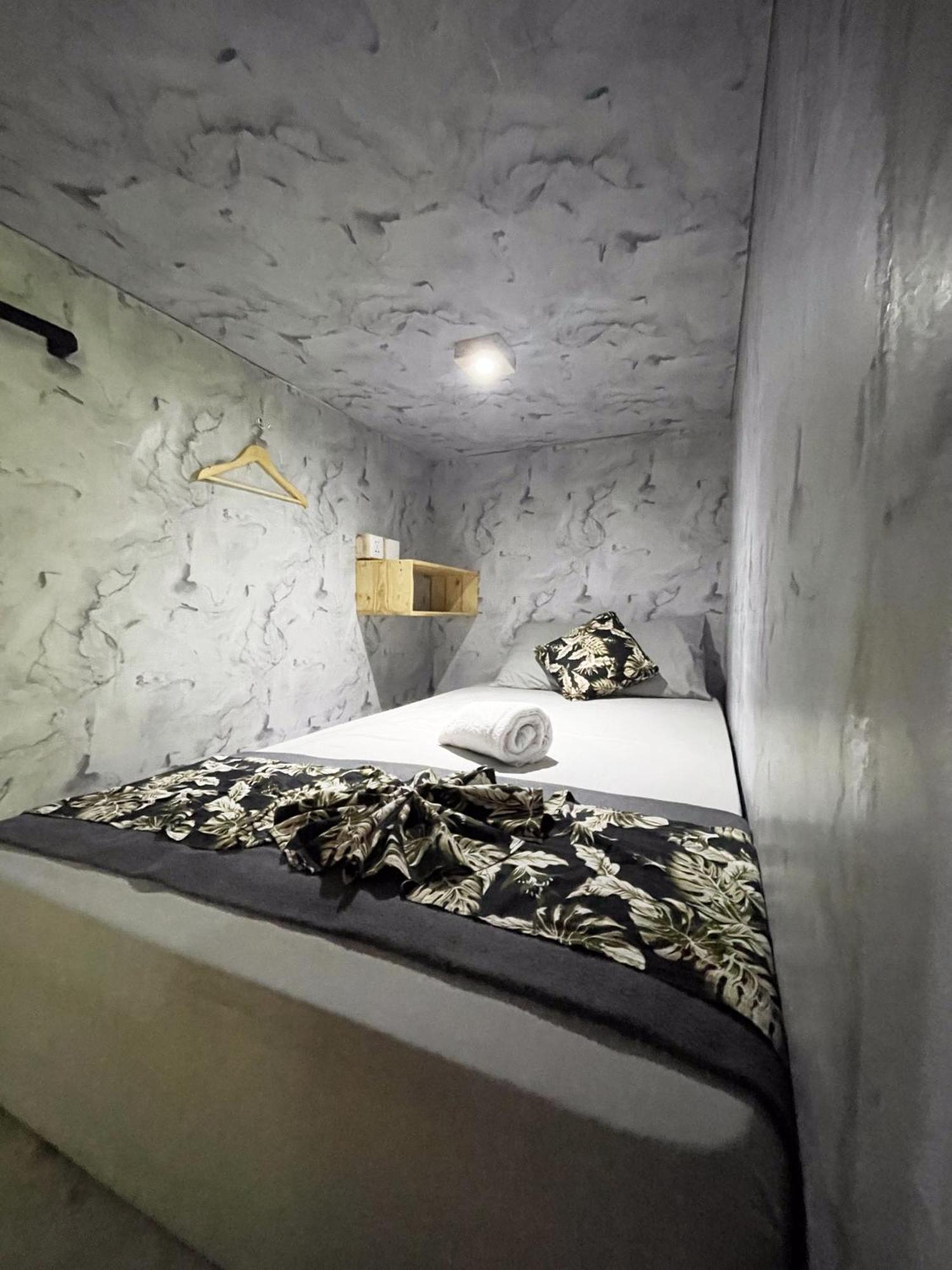 Apit Lawang Villas & Resto Batununggul Kültér fotó