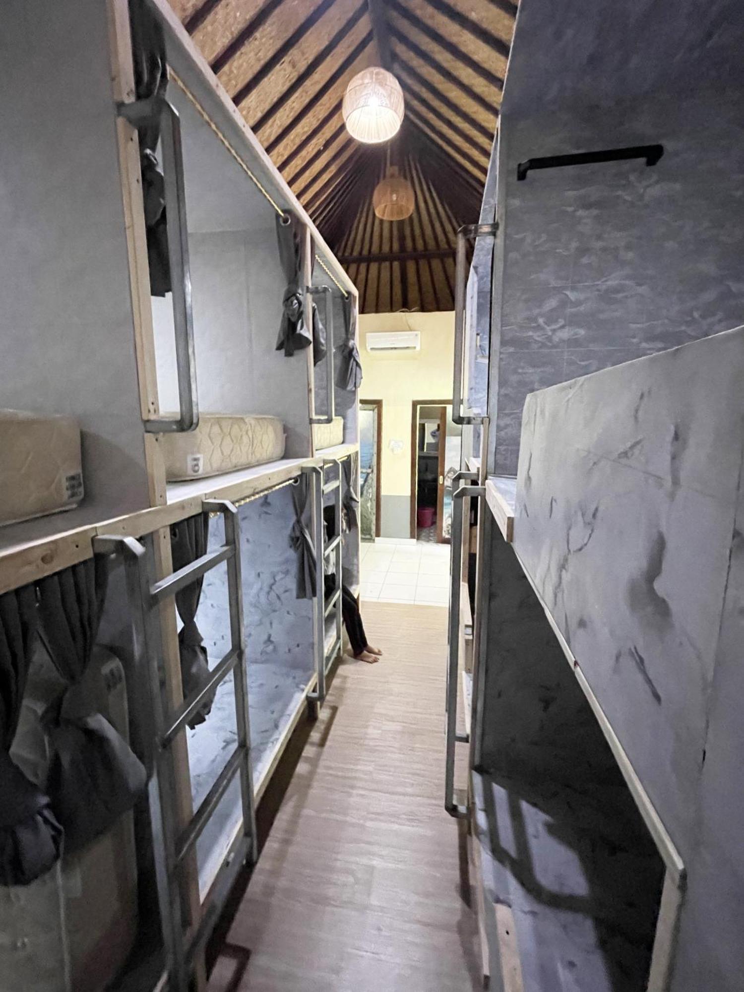 Apit Lawang Villas & Resto Batununggul Kültér fotó