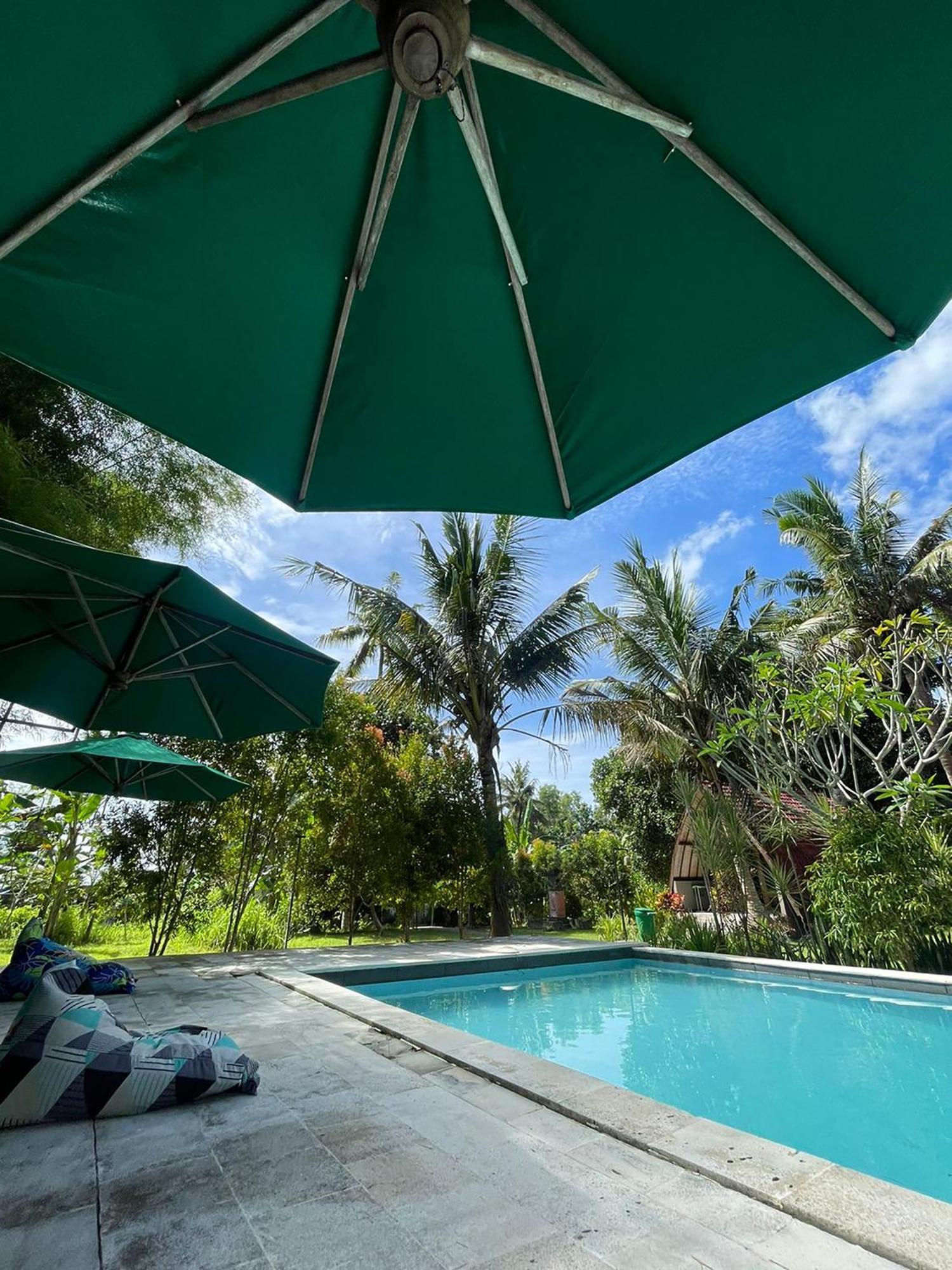 Apit Lawang Villas & Resto Batununggul Kültér fotó