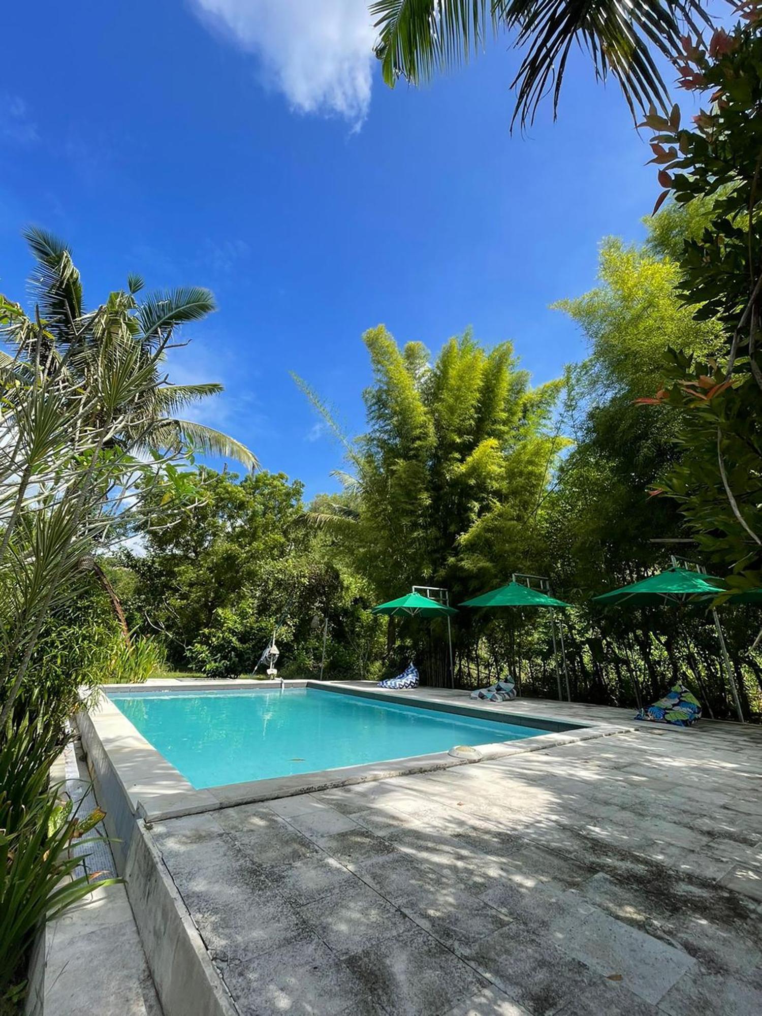 Apit Lawang Villas & Resto Batununggul Kültér fotó
