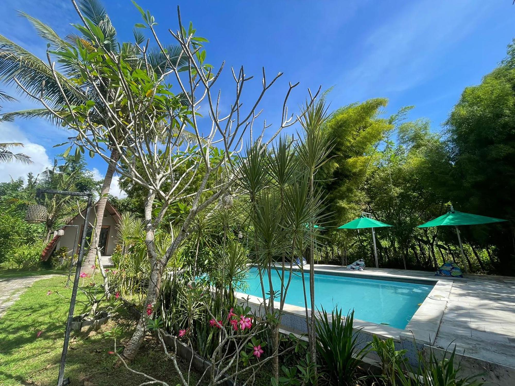 Apit Lawang Villas & Resto Batununggul Kültér fotó