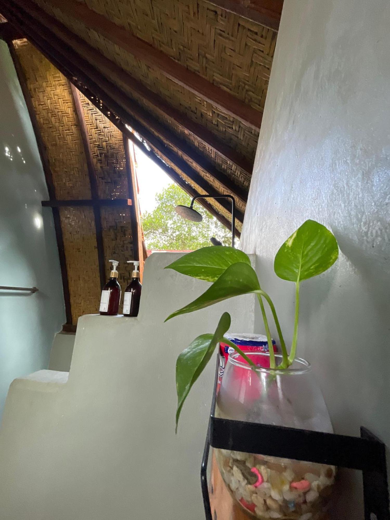 Apit Lawang Villas & Resto Batununggul Kültér fotó